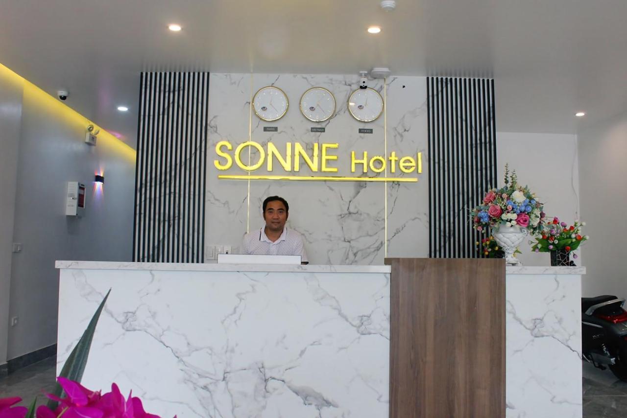 Sonne Hotel Quang Binh Донгхой Экстерьер фото